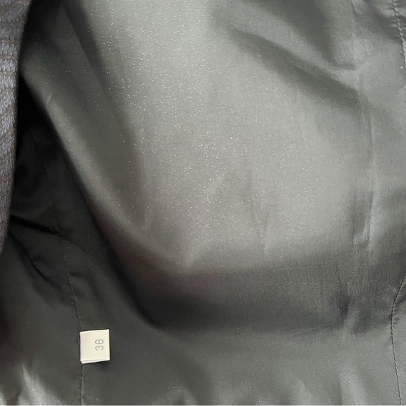 Marlowe Made in Italy Fine Luxury Navy Blue Beaded Short Sleeve Shrug Sz 38 (4) - Picture 9 of 9